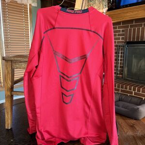 Nike Pro Fitted Long Sleeve Performance Top Red MENS XL Workout Athletic SWOOSH
